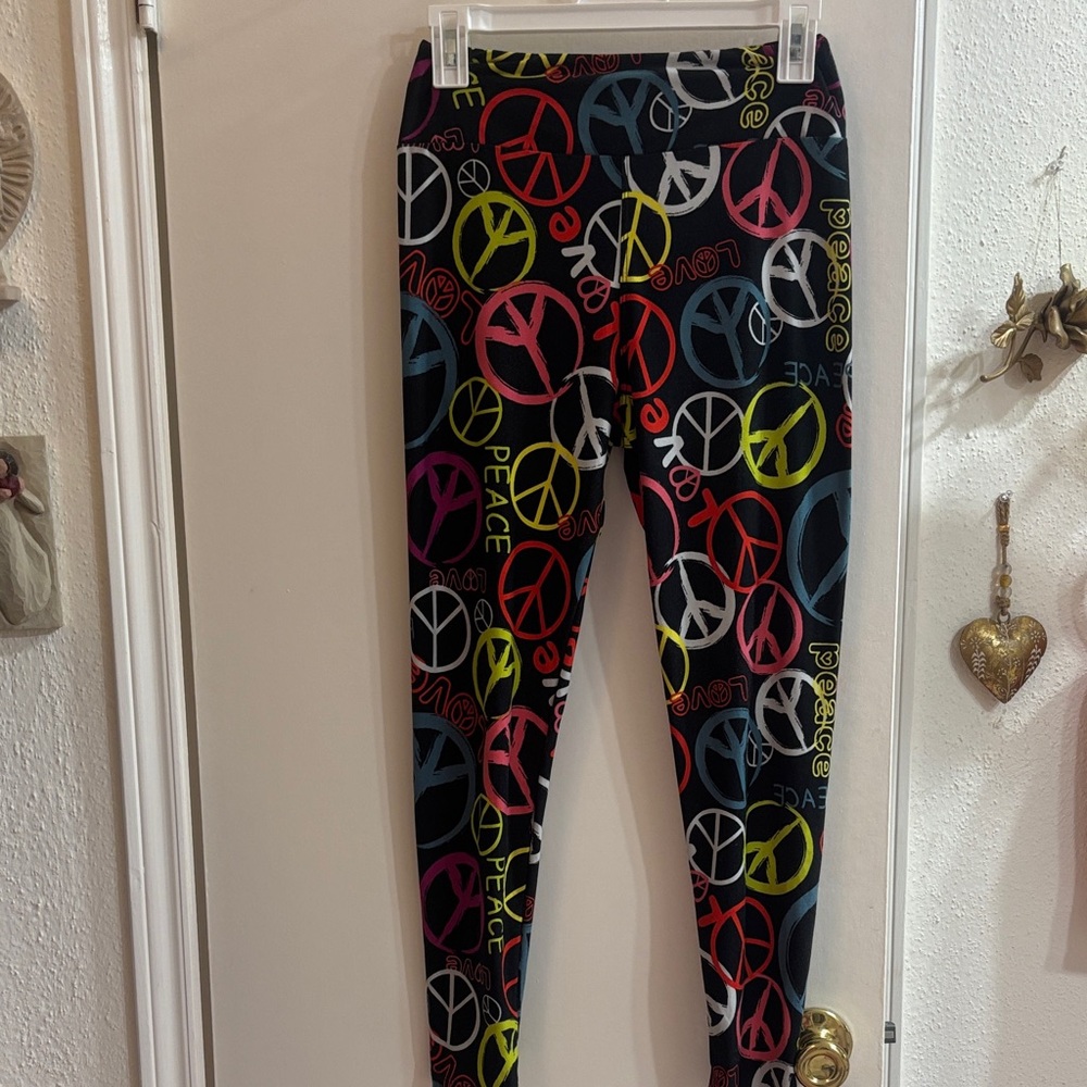 Peace Sign Patterned Leggings